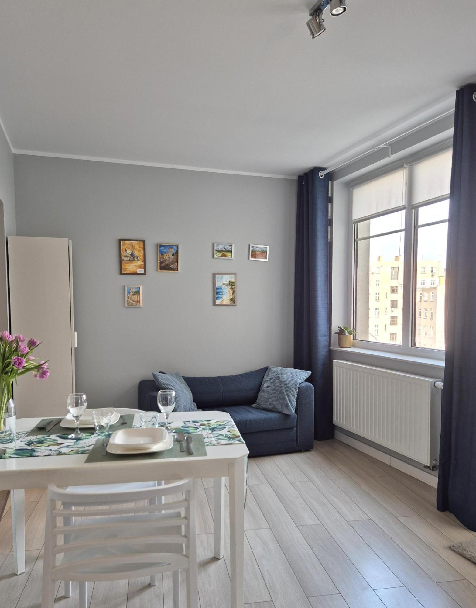 Appartement Elegant & Cosy à Wrocław Extérieur photo